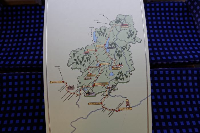 Deutsche Bahn - BR 2 442 - Tischplatte