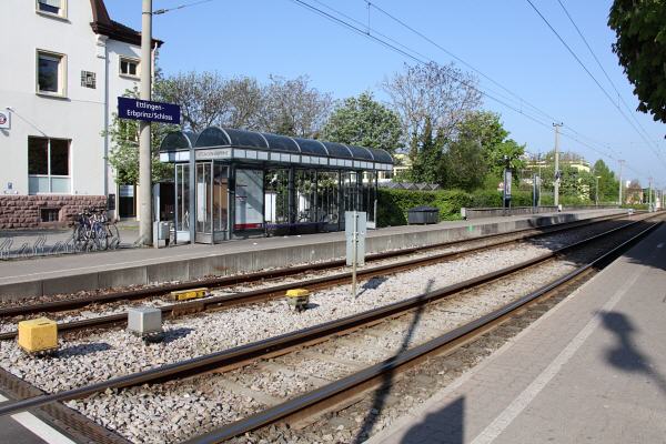 S-Bahn Erbprinz (Schloss)