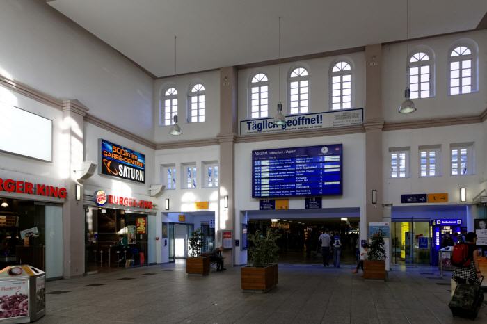 Bahnhof G&ouml;ttingen - Halle