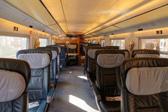 ICE-T : Gro&szlig;raum in der 1. Klasse